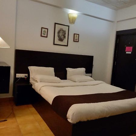Hotel Castle House Calangute Extérieur photo